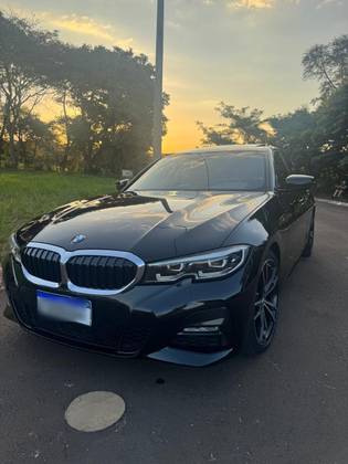 BMW 320i 2.0 16V TURBO FLEX M SPORT AUTOMÁTICO BMW 320i 2.0 16V TURBO FLEX M SPORT AUTOMÁTICO